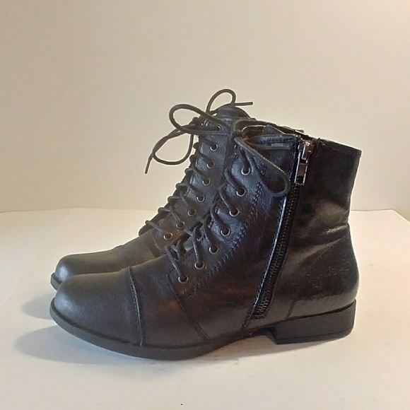 Steve Madden Shoes - Steve Madden Boots